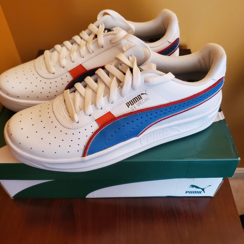 Men's Puma Tennis Shoes sz 10- Brand New